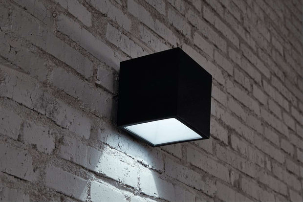 Hyundai Verlichting – Kubus wandlamp op Zonne-energie – extra groot