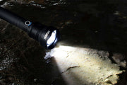 Hyundai Verlichting – Oplaadbare aluminium zaklamp met USB – 25 cm – 2000 lumen LED